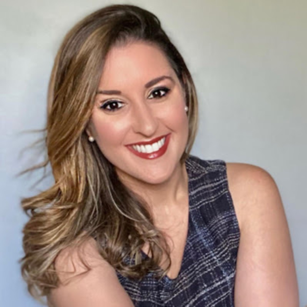 Meet your Posher, Laura